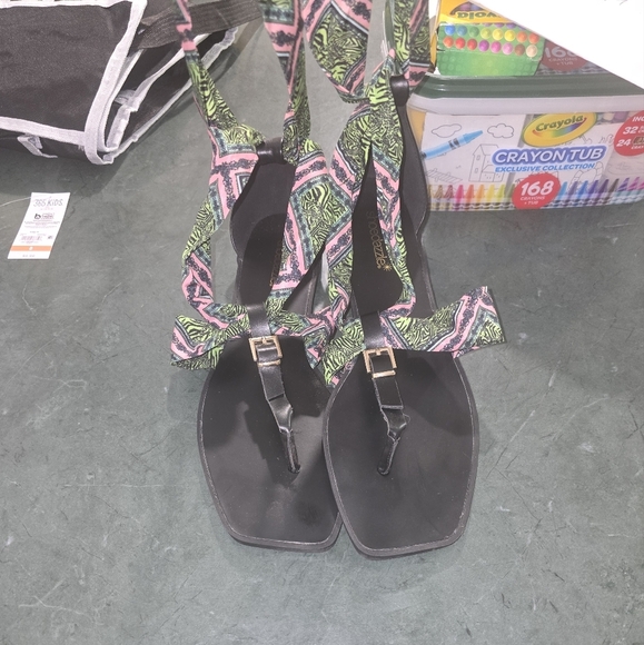Shoe Dazzle Lace Up Sandals Size 11 - Picture 3 of 8